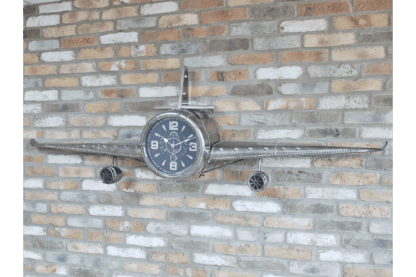 Plane wall clock